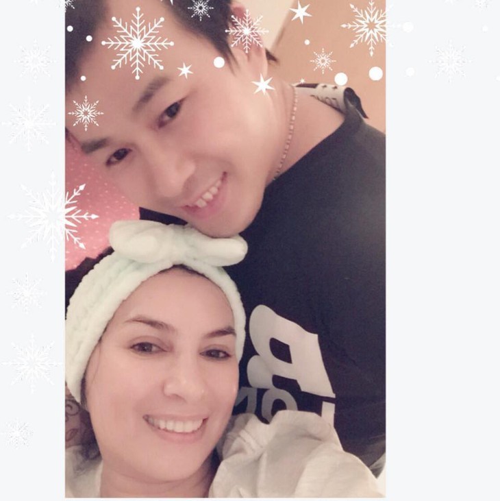 Em trai Phi Nhung: Trăm nghìn kiếp nặng tình chị em mình mới cùng chung bụng mẹ - Ảnh 2.