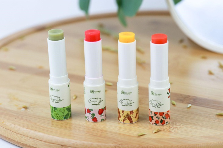 Thực hư thỏi son dưỡng gạo siêu mềm mướt “lành như cơm” đang được chị em tin dùng - Ảnh 3.