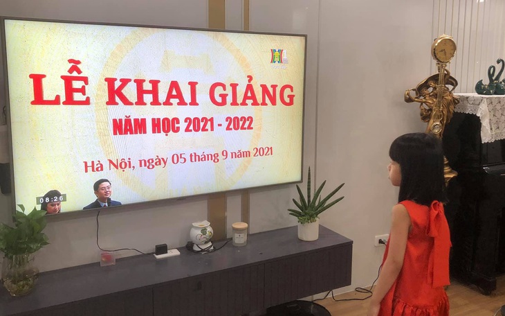 Lễ khai giảng qua truyền hình, đặc biệt và khó quên