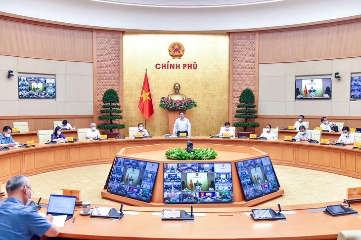Lần đầu Thủ tướng Chính phủ họp với 9.043 xã, phường, thị trấn trên cả nước - Ảnh 2. Lần đầu Thủ tướng Chính phủ họp với 9.043 xã, phường, thị trấn trên cả nước - Ảnh 2.