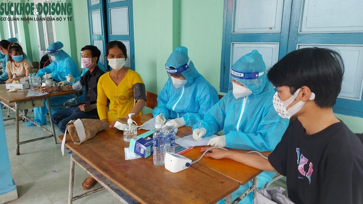 Tốc độ tiêm vaccine của Bình Dương tăng cao “kỷ lục” - Ảnh 5.