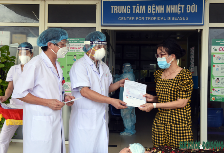 Nhiều bệnh nhân COVID-19 nặng, nguy kịch đã được Bệnh viện HNĐK Nghệ An cứu sống - Ảnh 4. Nhiều bệnh nhân COVID-19 nặng, nguy kịch đã được Bệnh viện HNĐK Nghệ An cứu sống - Ảnh 4.