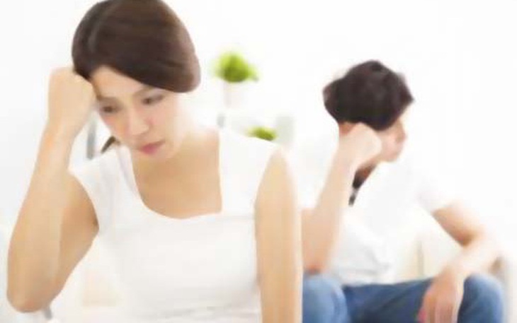 Phụ nữ U40 cần làm gì để đối diện với tiền mãn kinh?