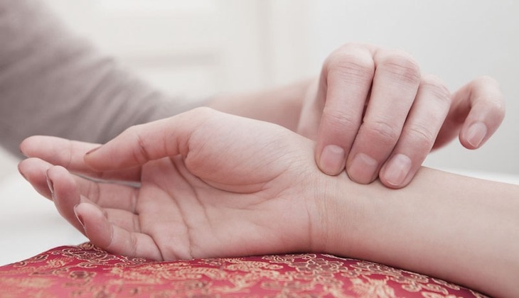 Giải đáp 4 thắc mắc khi chăm sóc F0 tại nhà - Ảnh 2.
