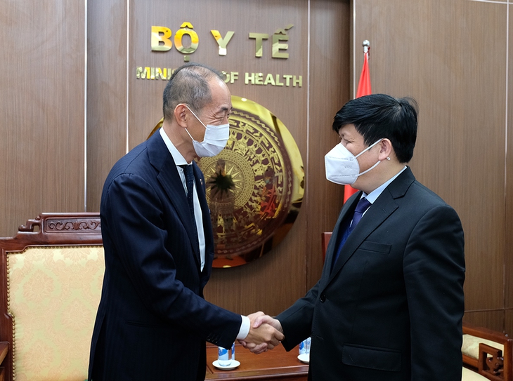 Giám đốc WHO khu vực Tây Thái Bình Dương đánh giá cao kết quả chiến dịch tiêm vaccine phòng COVID-19 của Việt Nam - Ảnh 1. Giám đốc WHO khu vực Tây Thái Bình Dương đánh giá cao kết quả chiến dịch tiêm vaccine phòng COVID-19 của Việt Nam - Ảnh 1.