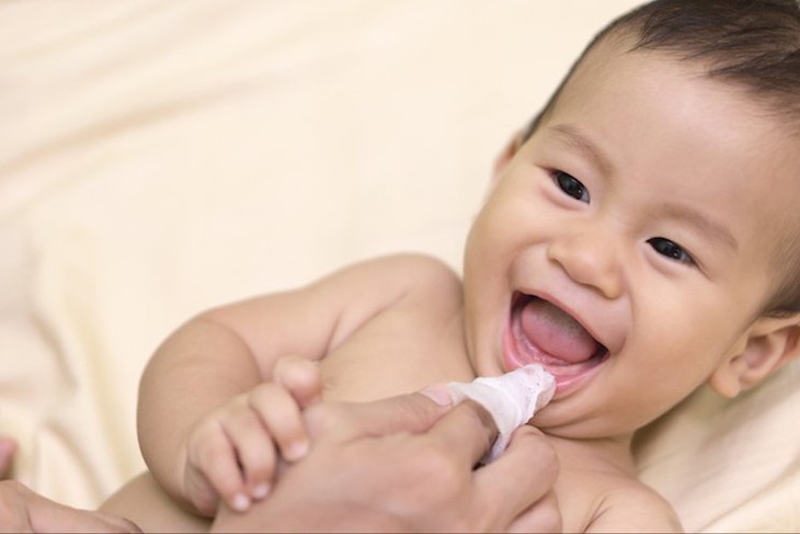 Baking soda có phải là thuốc thần giúp răng trắng sáng và chăm sóc răng miệng? - Ảnh 3.