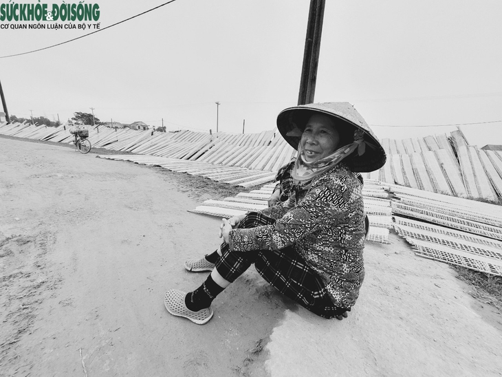 Làng bánh đa nem Hà Tĩnh tất bật vào vụ Tết - Ảnh 9.