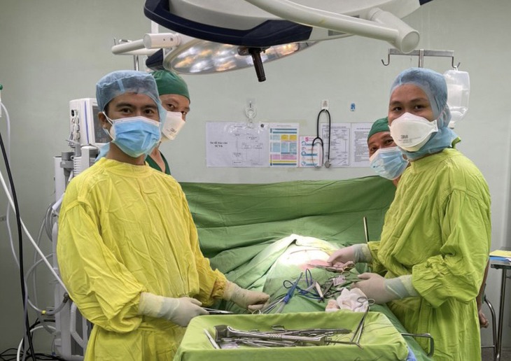 Cứu sống ca đa chấn thương nặng - Ảnh 1.