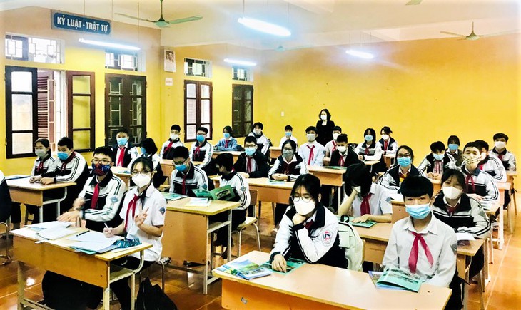 Một số tỉnh thành điều chỉnh hình thức dạy học tùy mức độ dịch COVID-19 tại từng khu vực - Ảnh 2.