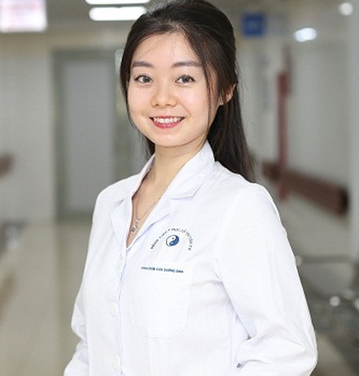 Thầy thuốc đồng hành: Cảm ơn bác sĩ cho tôi được sống thêm lần nữa... - Ảnh 2.