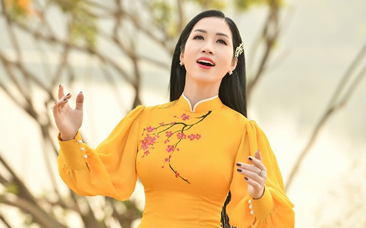 Phương Nga "Sao Mai": Mong ước ngày Tết qua ‘Mùa xuân nho nhỏ’