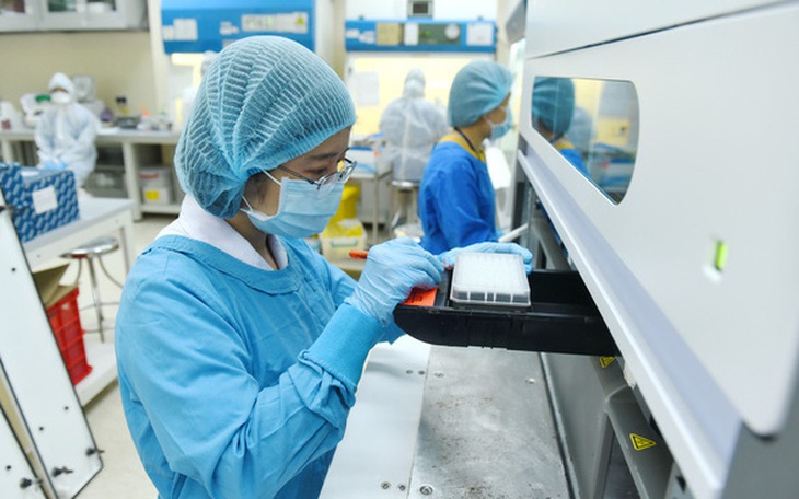 TP.HCM phát hiện thêm 3 F0 trong cộng đồng liên quan ca bệnh nhập cảnh nhiễm Omicron