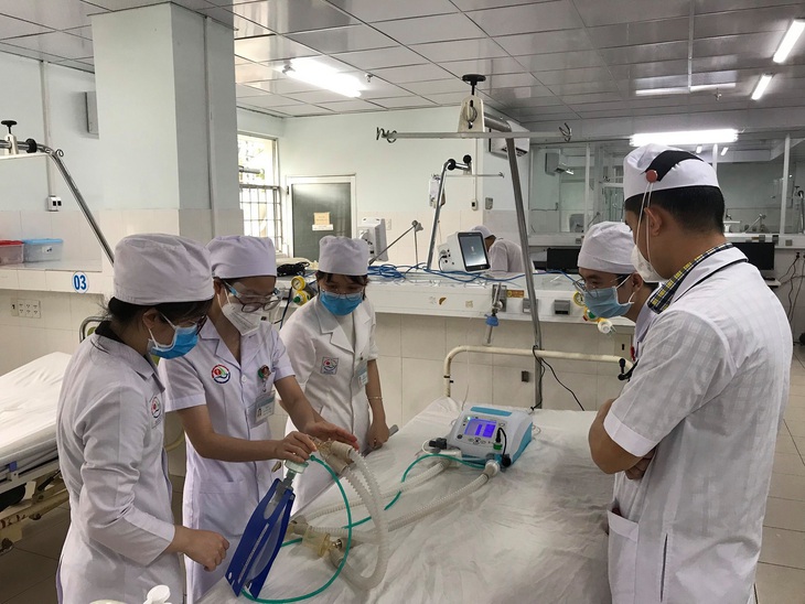 Nam Trung Bộ: Phòng, chống dịch COVID-19 và cứu chữa bệnh dịp Tết - Ảnh 4. Nam Trung Bộ: Phòng, chống dịch COVID-19 và cứu chữa bệnh dịp Tết - Ảnh 4.