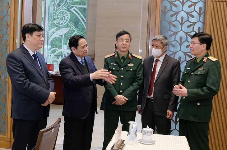 Thủ tướng: Phát động chiến dịch tiêm chủng mùa Xuân; tiếp tục tập trung phòng, chống dịch - Ảnh 1.