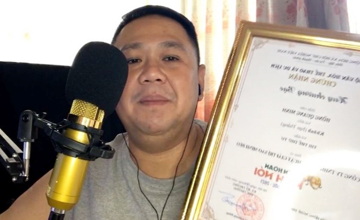 Minh Béo được trao huy chương, bình thường và...bất thường?! - Ảnh 5. Minh Béo được trao huy chương, bình thường và...bất thường?! - Ảnh 5.