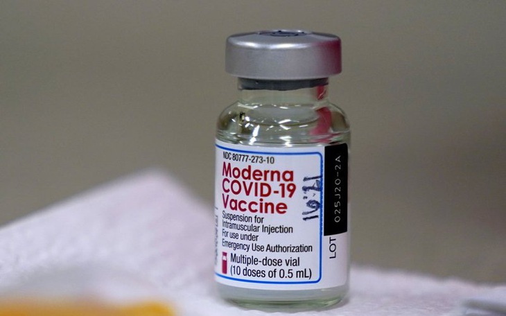 Cục Quản lý Dược đồng ý tiêm liều thứ 3 của vaccine Moderna bằng nửa liều cơ bản