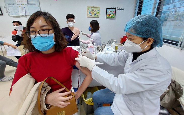 Đón Tết an toàn, "thần tốc" phủ vaccine mũi 3 