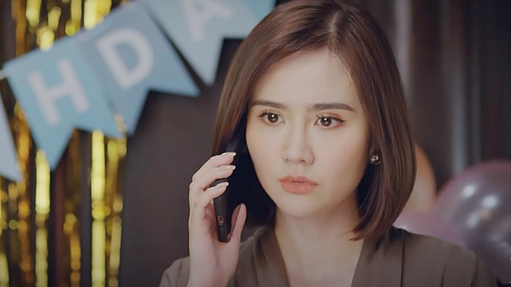 Huyền Lizzie – Vân Trang phim ‘Thương ngày nắng về’ đón Tết Nhâm Dần cùng nhân vật đặc biệt - Ảnh 2.