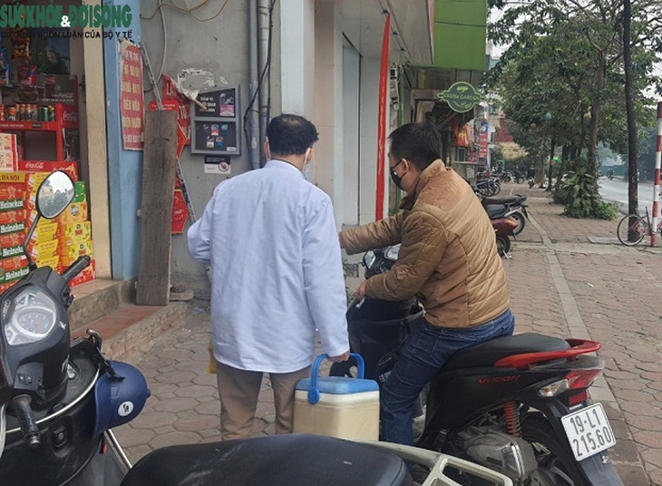 Hoàn tất tiêm chủng tại nhà để người dân yên tâm đón Tết - Ảnh 4.