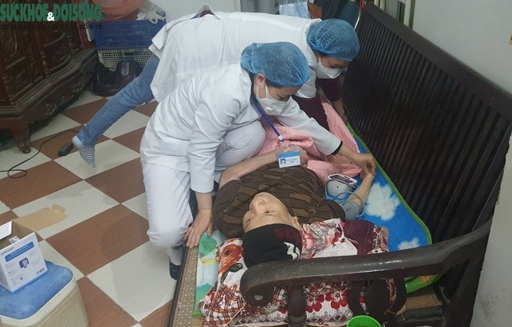 Hoàn tất tiêm chủng tại nhà để người dân yên tâm đón Tết - Ảnh 11.
