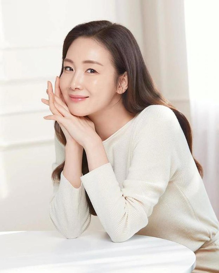 Choi Ji Woo 33