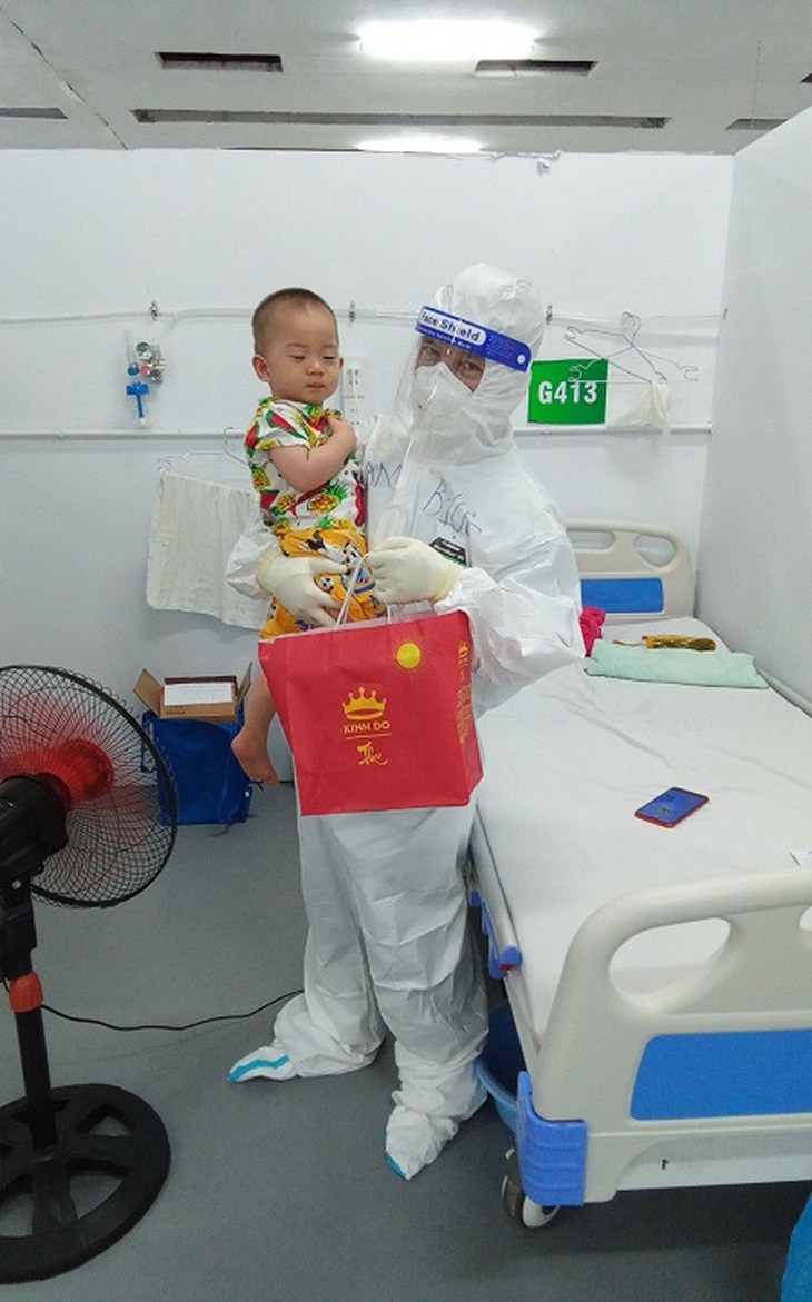 Tâm sự của bác sĩ nơi tuyến đầu chống dịch - Ảnh 4. Tâm sự của bác sĩ nơi tuyến đầu chống dịch - Ảnh 4.