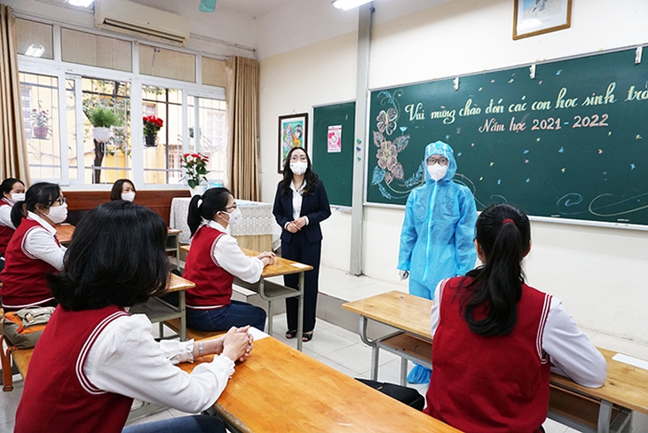 Bí thư Thành ủy Hà Nội: Không vì Tết mà giảm hiệu quả phòng, chống dịch COVID-19 - Ảnh 2. Bí thư Thành ủy Hà Nội: Không vì Tết mà giảm hiệu quả phòng, chống dịch COVID-19 - Ảnh 2.