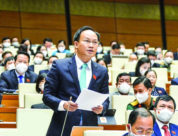 Nỗ lực không ngừng nghỉ trên chặng đường đầy cam go, thử thách trong cuộc chiến với đại dịch COVID-19 - Ảnh 3. Nỗ lực không ngừng nghỉ trên chặng đường đầy cam go, thử thách trong cuộc chiến với đại dịch COVID-19 - Ảnh 3.
