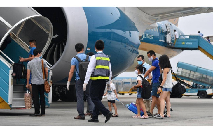 Mới: Bộ Y tế hướng dẫn phòng chống dịch COVID-19 với tổ bay trên chuyến bay quốc tế