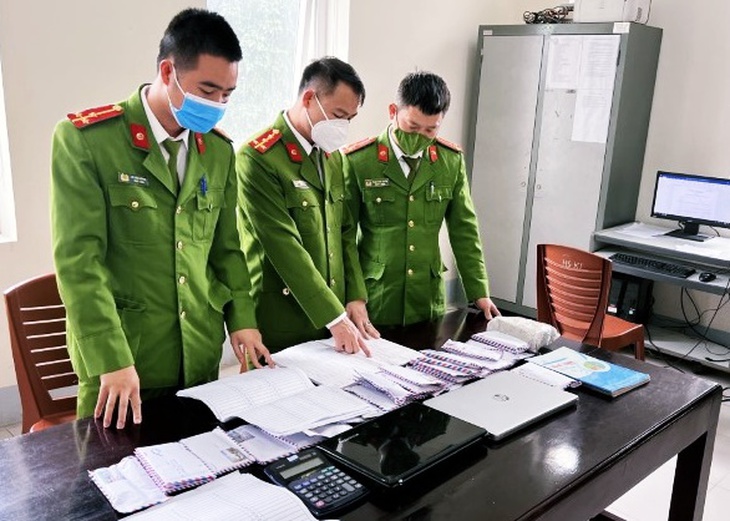 Bắt 3 nữa quái cầm đầu đường dây lô đề gần 200 tỷ đồng - Ảnh 2.
