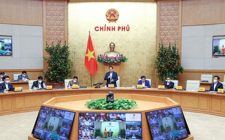 Thủ tướng: Ứng trực 24/24 giờ phòng, chống dịch COVID-19 trong dịp Tết; sớm mở cửa trường học, du lịch 