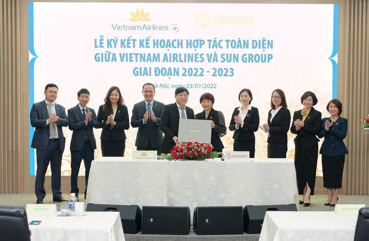 Bài toán phục hồi của du lịch Việt và "cú hích" của những "sếu đầu đàn" - Ảnh 5.