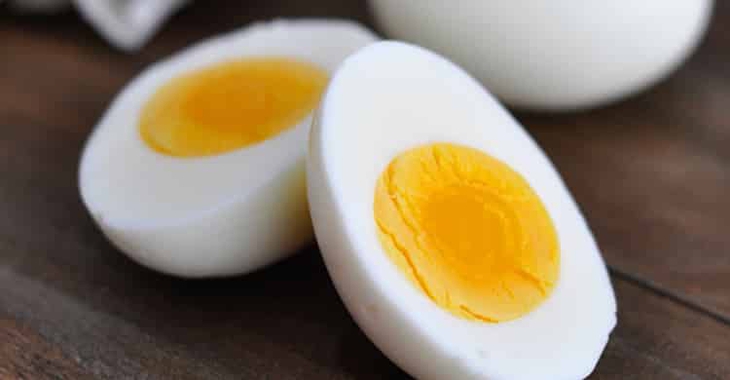 Thực phẩm nào người mắc bệnh thoái hóa điểm vàng nên ăn và nên kiêng? - Ảnh 8.