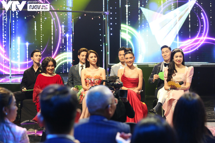 Hồng Diễm nói gì khi chiến thắng "mẹ" Thu Hà tại VTV Awards? - Ảnh 3.