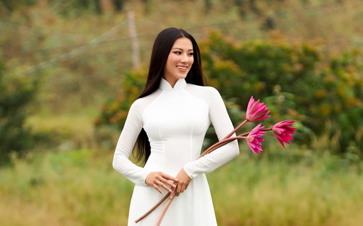 Á hậu Kim Duyên về nước, sẽ tiếp tục ủng hộ và chiến đấu cho quyền trẻ em