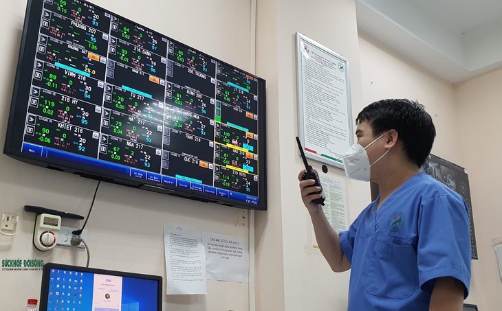 Tết, thương mẹ ở một mình nhưng bệnh nhân nặng cũng cần chúng tôi... - Ảnh 1.