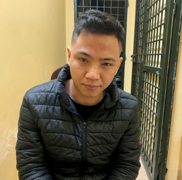 Bắt giữ khẩn cấp đối tượng trốn bệnh viện tâm thần điều hành đường dây “tín dụng đen” - Ảnh 1.