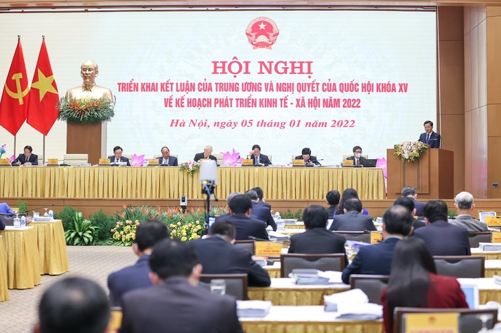 Năm 2022: Vaccine, thuốc điều trị COVID-19 và trách nhiệm của người dân là yếu tố quyết định trong 'cuộc chiến' COVID-19 - Ảnh 2. Năm 2022: Vaccine, thuốc điều trị COVID-19 và trách nhiệm của người dân là yếu tố quyết định trong 'cuộc chiến' COVID-19 - Ảnh 2.