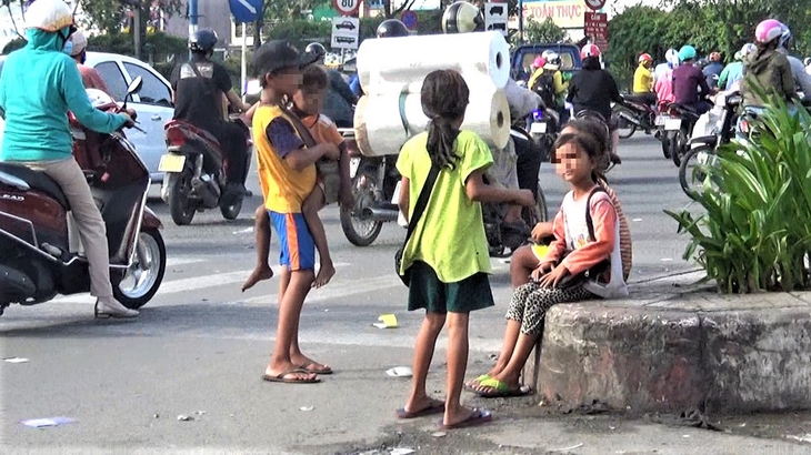 Phạt 20 triệu đồng nếu gây tổn hại về tinh thần, ảnh hưởng đến sự phát triển của trẻ em - Ảnh 2.