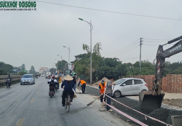 Khắc phục mất an toàn giao thông tại Dự án xử lý điểm đen của Sở GTVT Hà Nội - Ảnh 2. Khắc phục mất an toàn giao thông tại Dự án xử lý điểm đen của Sở GTVT Hà Nội - Ảnh 2.