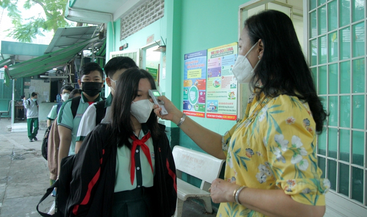 TP.HCM: Tuần sau học sinh tại Quận 4 và huyện Củ Chi đi học trực tiếp - Ảnh 2. TP.HCM: Tuần sau học sinh tại Quận 4 và huyện Củ Chi đi học trực tiếp - Ảnh 2.