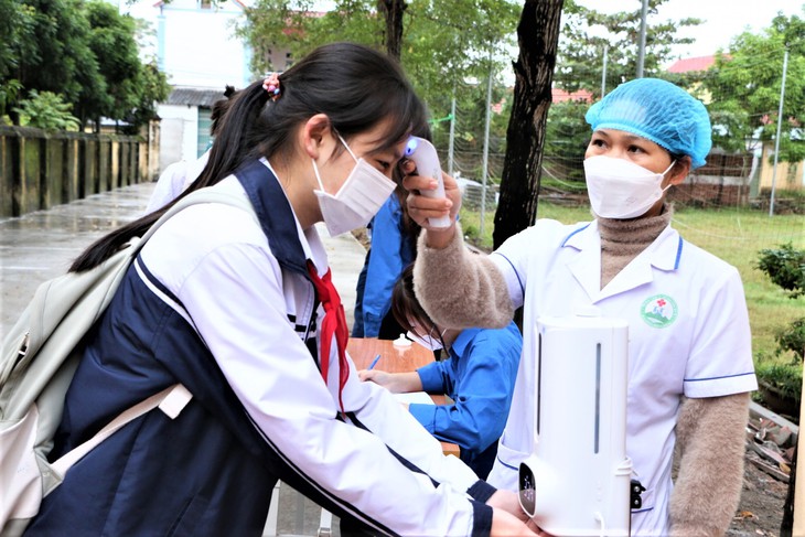 Hà Nội: Thêm 1 quận ở cấp độ 3, học sinh lại dừng học trực tiếp - Ảnh 2. Hà Nội: Thêm 1 quận ở cấp độ 3, học sinh lại dừng học trực tiếp - Ảnh 2.