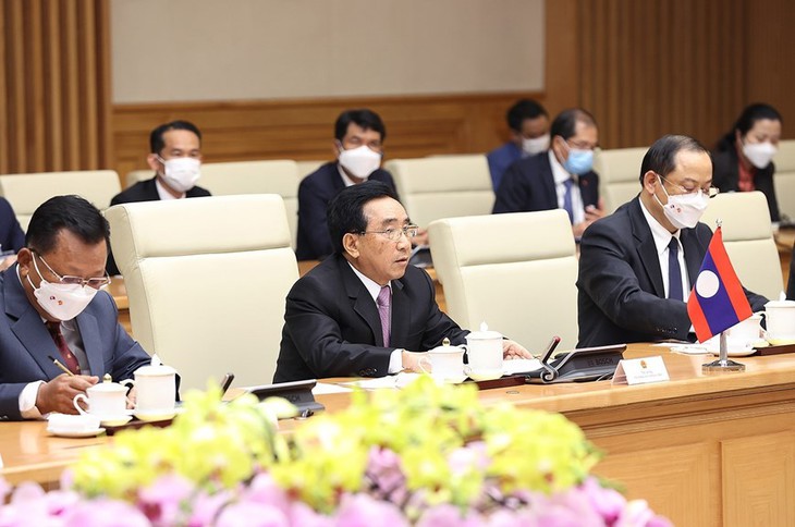 Đẩy mạnh kết nối kinh tế Việt Nam-Lào, giúp Lào có kết nối ra biển - Ảnh 4.