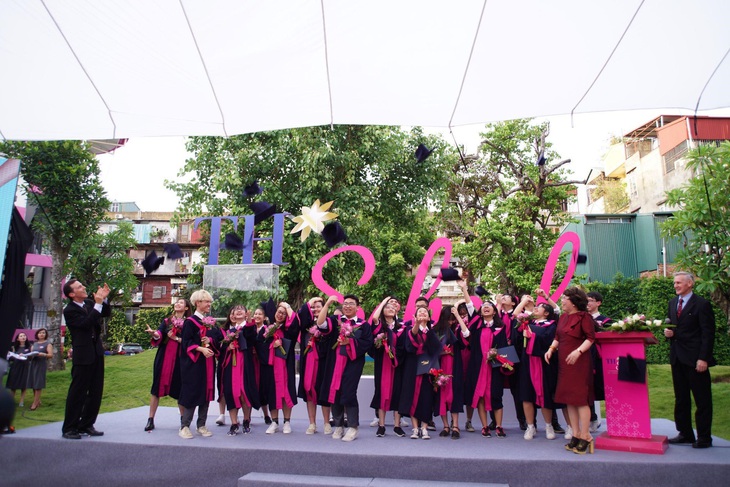 TH School sẽ trao học bổng lên tới 100% cho các học sinh xuất sắc - Ảnh 1. TH School sẽ trao học bổng lên tới 100% cho các học sinh xuất sắc - Ảnh 1.
