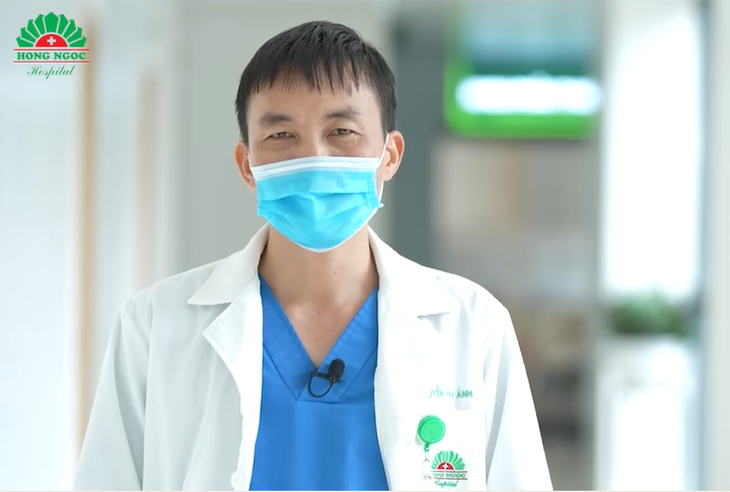 Nội soi lấy thành công khối bã thức ăn 5cm trong dạ dày bệnh nhân 24 tuổi - Ảnh 3.