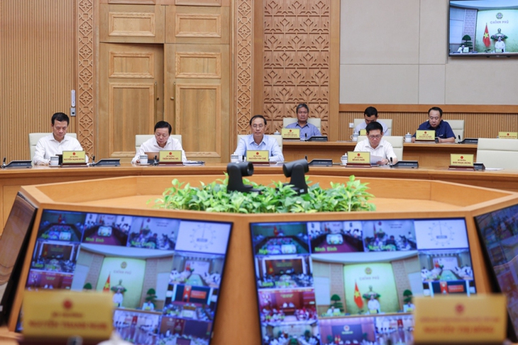 Việt Nam xếp thứ 2 thế giới về phục hồi sau dịch COVID-19, phấn đấu GDP năm 2022 đạt khoảng 8% - Ảnh 2. Việt Nam xếp thứ 2 thế giới về phục hồi sau dịch COVID-19, phấn đấu GDP năm 2022 đạt khoảng 8% - Ảnh 2.