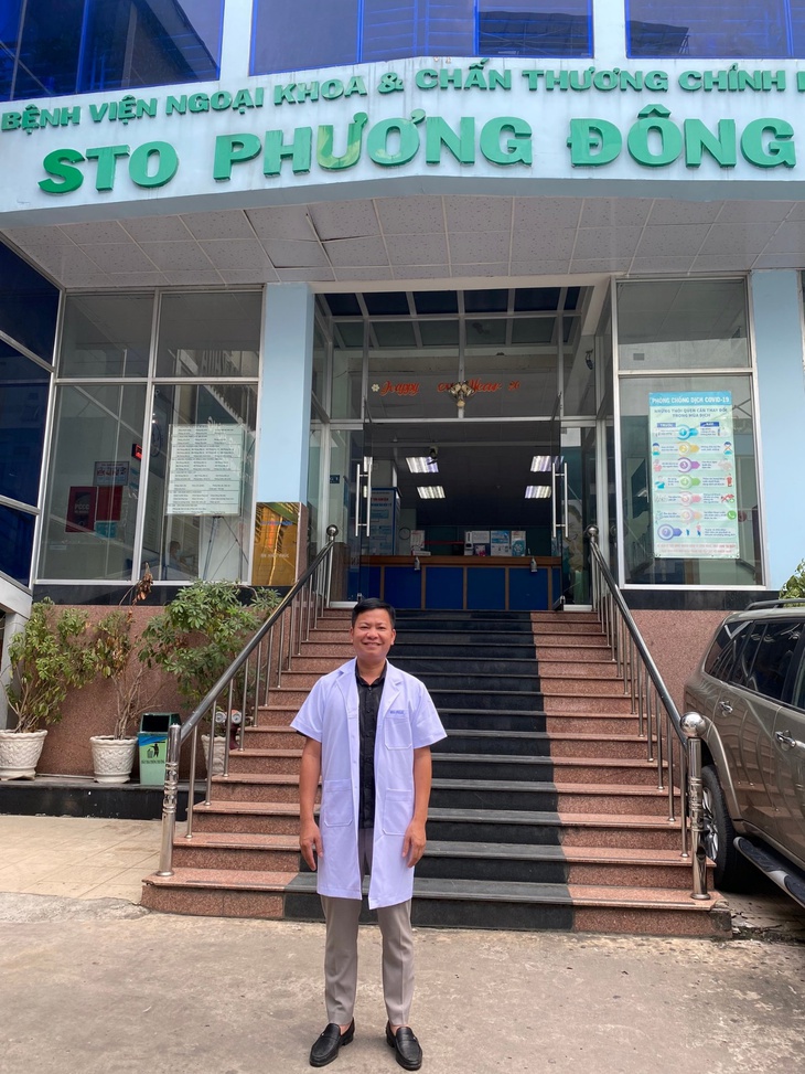 Bàn tay uy tín trong làng phẫu thuật thẩm mỹ - Ảnh 1. Bàn tay uy tín trong làng phẫu thuật thẩm mỹ - Ảnh 1.