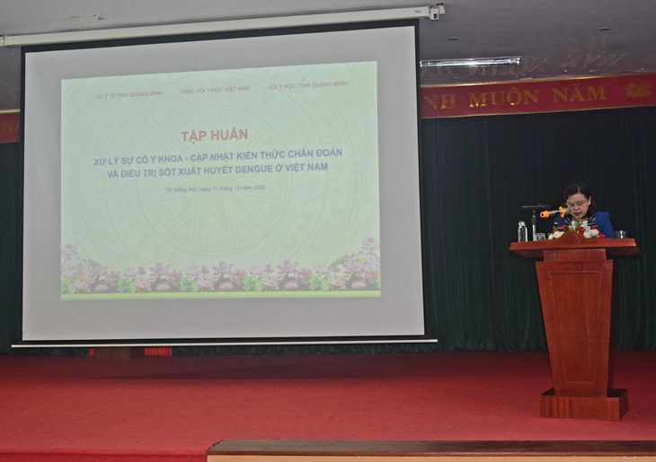 Bài học về phòng chống và xử lý các sự cố y khoa; Cập nhật kiến thức chẩn đoán và điều trị sốt xuất huyết - Ảnh 1. Bài học về phòng chống và xử lý các sự cố y khoa; Cập nhật kiến thức chẩn đoán và điều trị sốt xuất huyết - Ảnh 1.