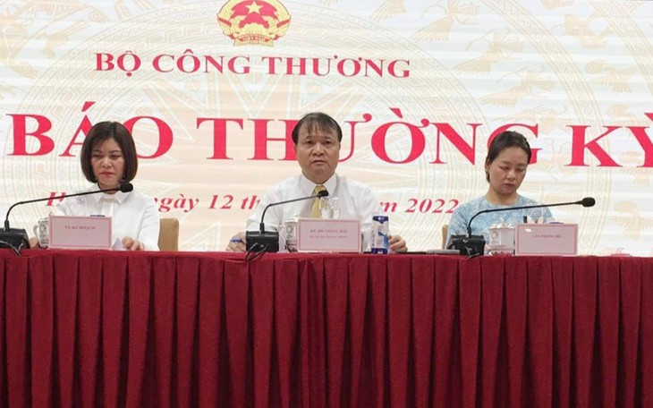 Thứ trưởng Bộ Công Thương: Thị trường xăng dầu bất ổn do doanh nghiệp thua lỗ liên tục kéo dài