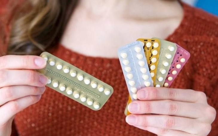 Dùng thuốc tránh thai dạng viên gây tăng cân, cách nào khắc phục?